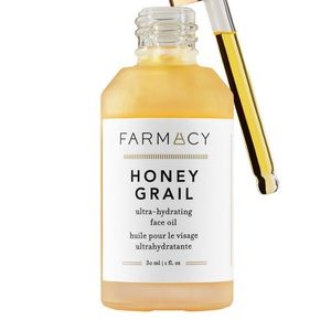 Farmacy
Honey Grail Ultra-Hydrating Face Oil